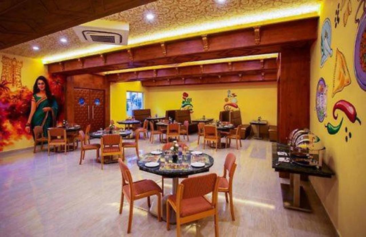 Cinemascope An Apart Hotel Chennai Eksteriør bilde