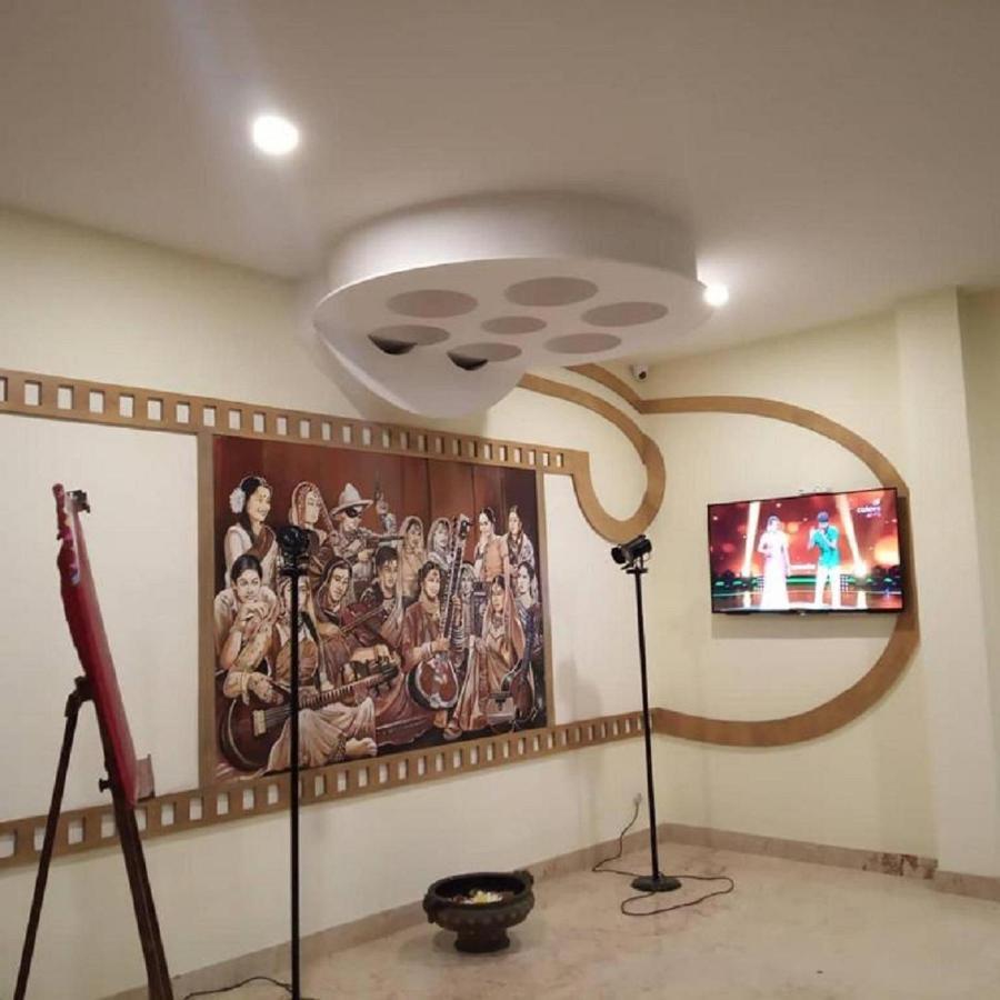 Cinemascope An Apart Hotel Chennai Eksteriør bilde