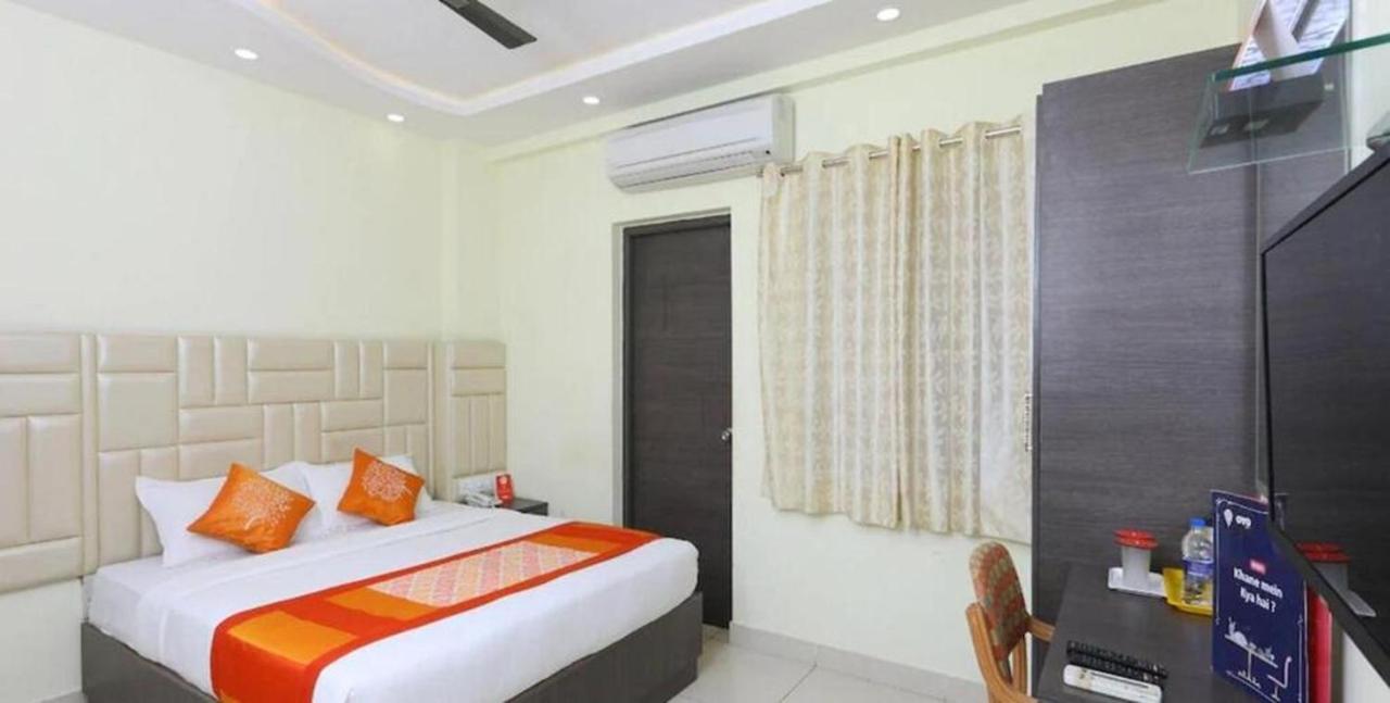 Cinemascope An Apart Hotel Chennai Eksteriør bilde